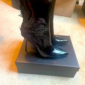 Brand new Azalea Wang size 11 boots helix stiletto heel